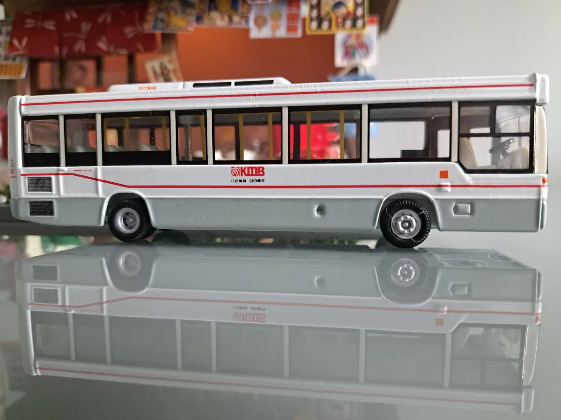 KMB Route 88K Dennis Plaxton diecast model bus 1/76 image indicator(6)