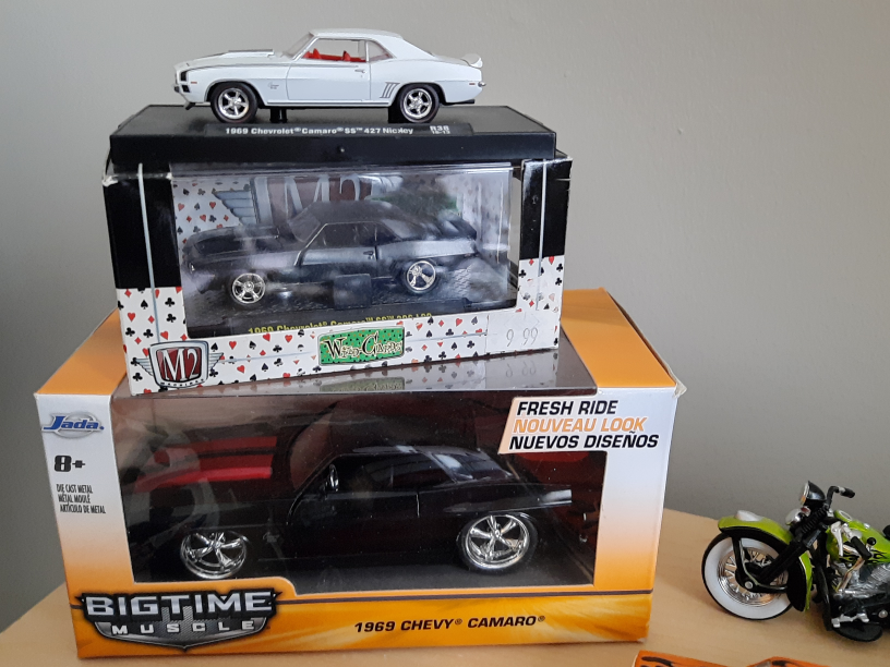 Collection of Hot Wheels / Model Cars (69 Vehicles) - photo 2
