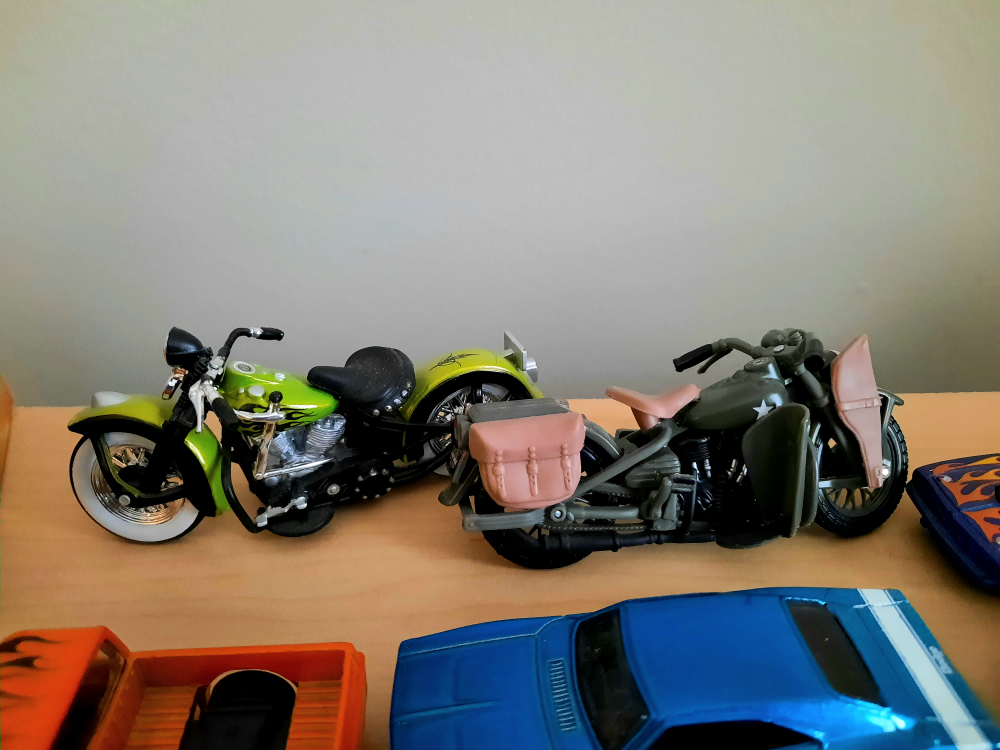 Collection of Hot Wheels / Model Cars (69 Vehicles) - photo 3