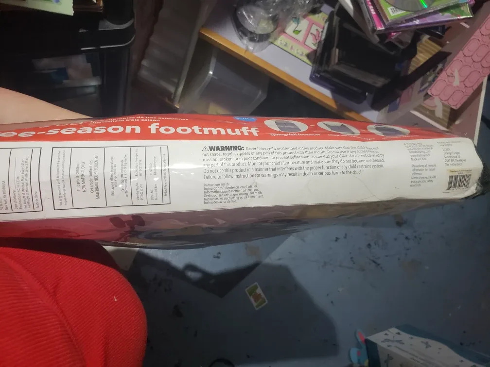 Skip Hop Stroll & Go Three-Season Footmuff image indicator(2)