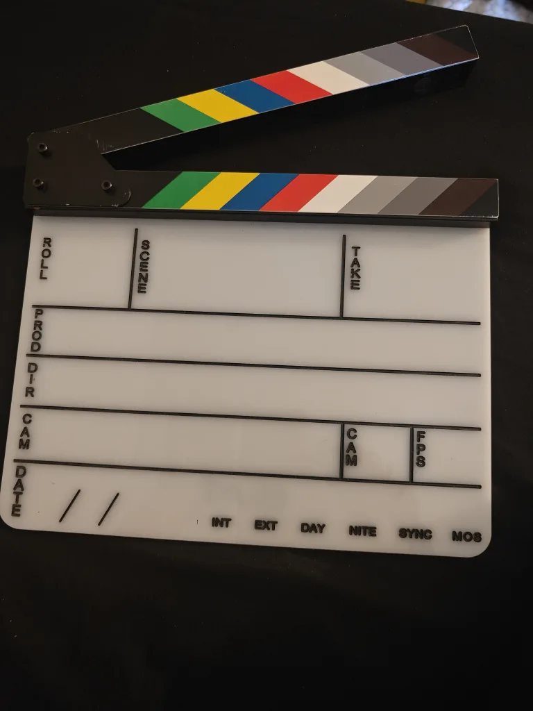 Elvid 9-Section Acrylic w. Color Clapper Sticks image indicator(3)
