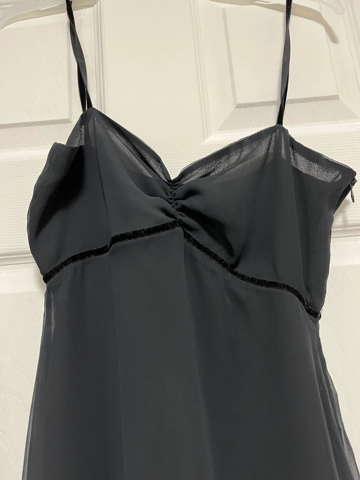 Black Chiffon Maxi Dress Size 4 image indicator(6)