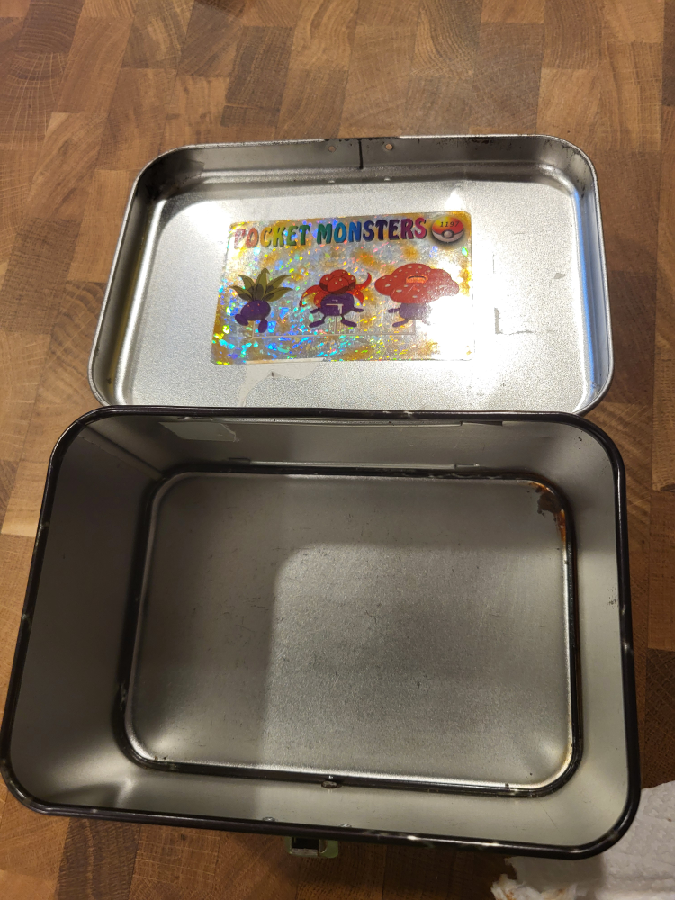 Vintage Pokémon Eevee Evolutions Metal Tin - photo 3