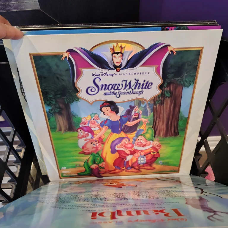 Laserdisc Collection - Disney Classics & More! image indicator(5)