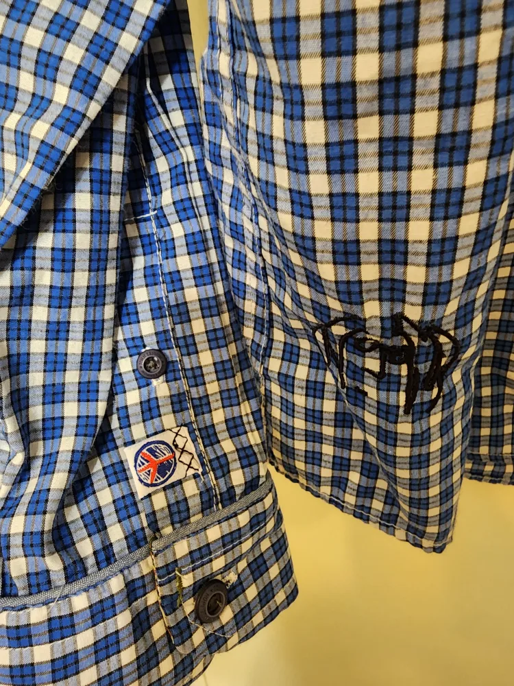 Men's John Lennon Designs Inspired Button-Down Shirt image indicator(3)