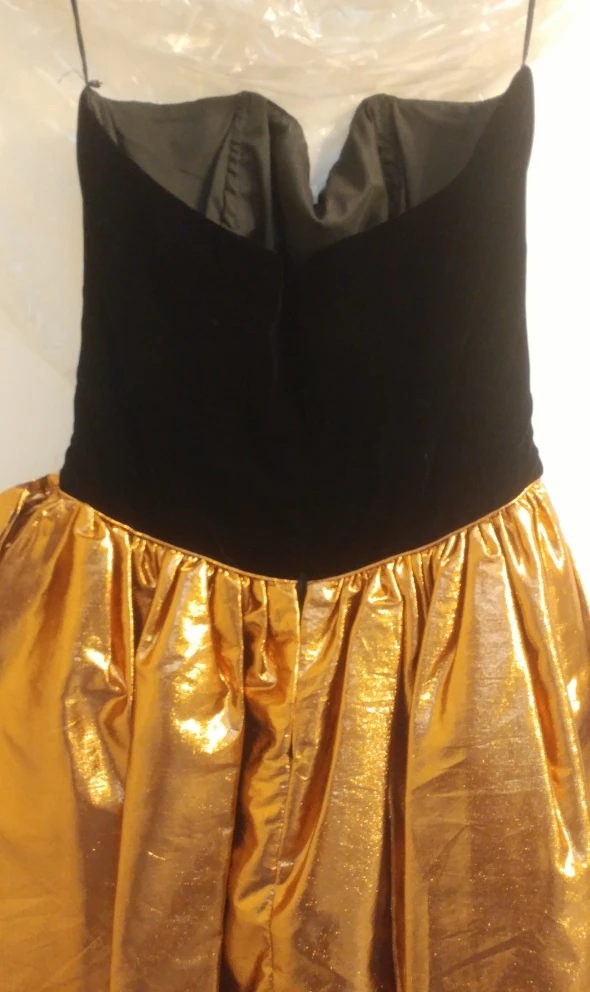 Vintage Dress - Graduation is Here! - photo 2