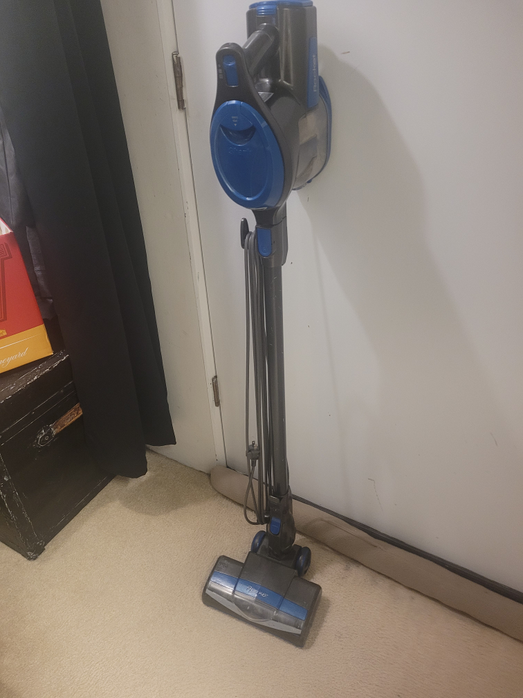 Shark Rocket Ultralight Vacuum Cleaner - photo 3
