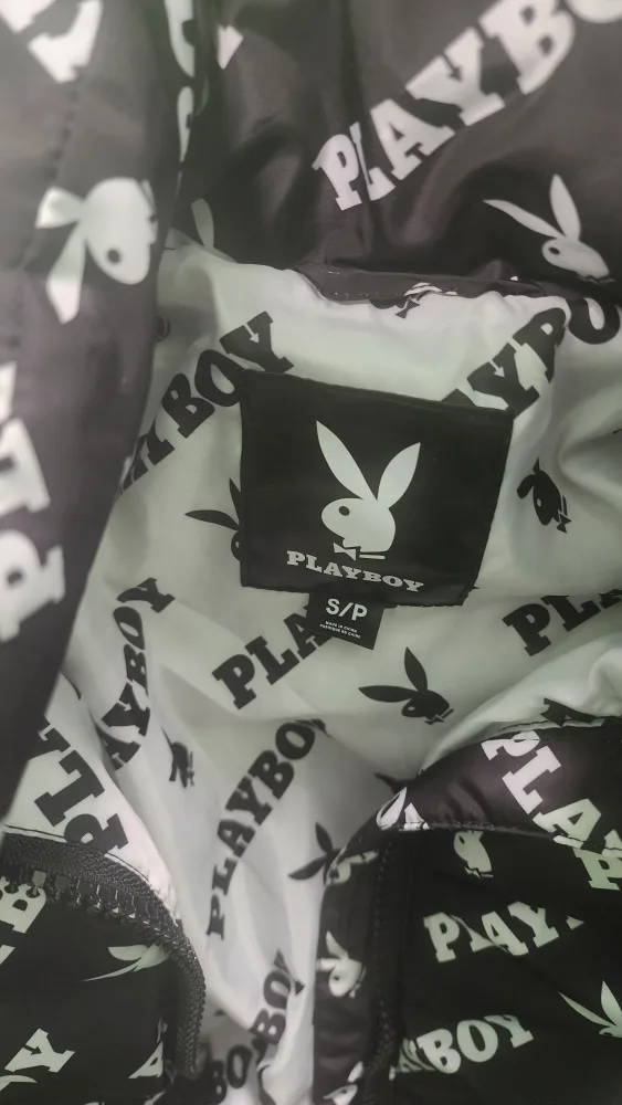 Playboy Black and White Puffer Jacket Size Small image indicator(2)