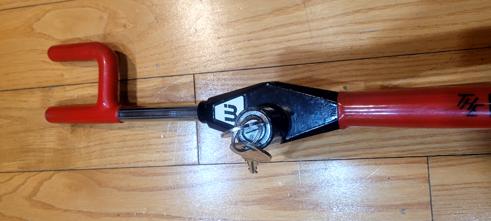 The Club Steering Wheel Lock - photo 2