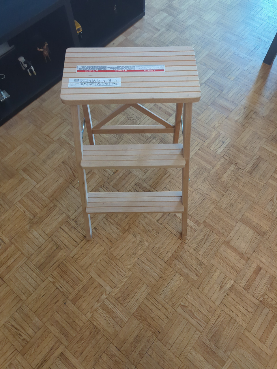 Wooden Step Stool/Ladder