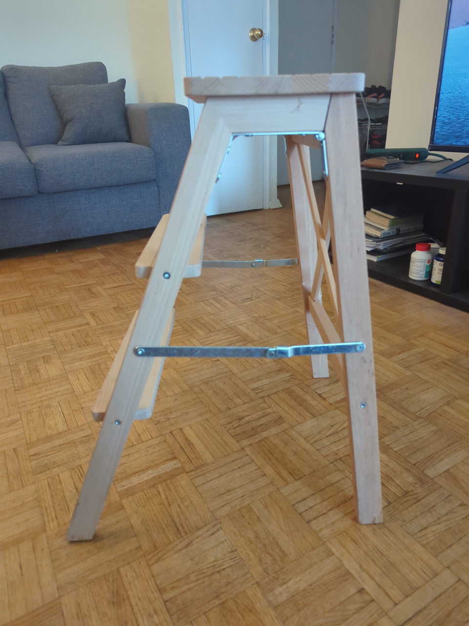 Wooden Step Stool/Ladder - photo 4