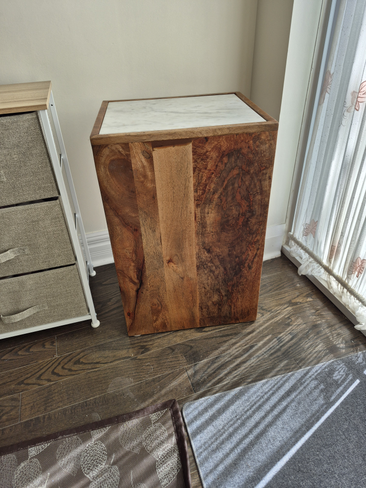 Solid Wood and Marble Side Table - photo 3