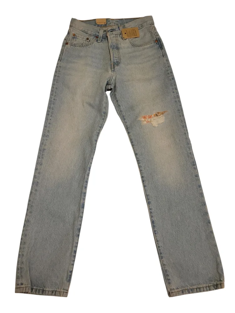 Levi's womens 501 Original Fit Jeans, size 25 × 30 image indicator(8)