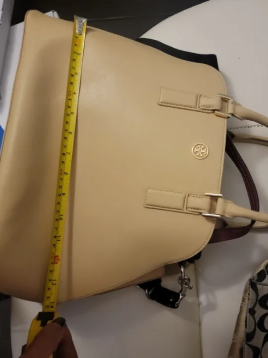 Authentic Tory Burch Leather Handbag image indicator(6)