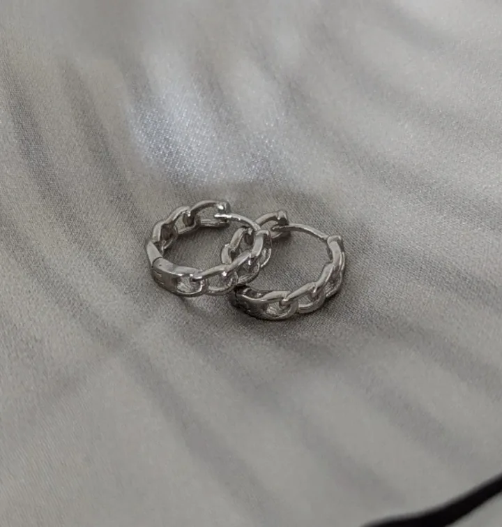 S925 Sterling Silver Chain Hoop Earrings image indicator(5)
