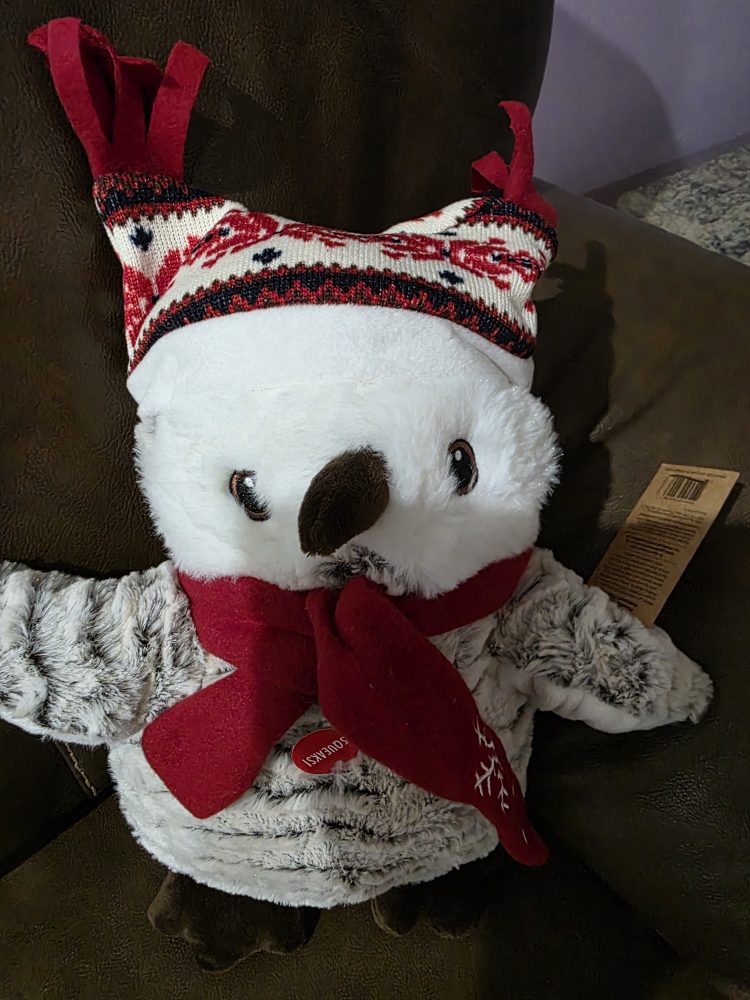 Adorable Plush Snowy Penquin