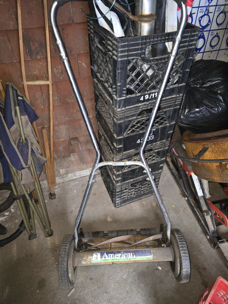 Vintage American Yard Products Push Reel Lawn Mower