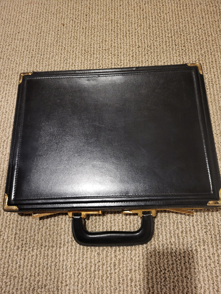 Vintage Black Leather Executive Attache Case - photo 4