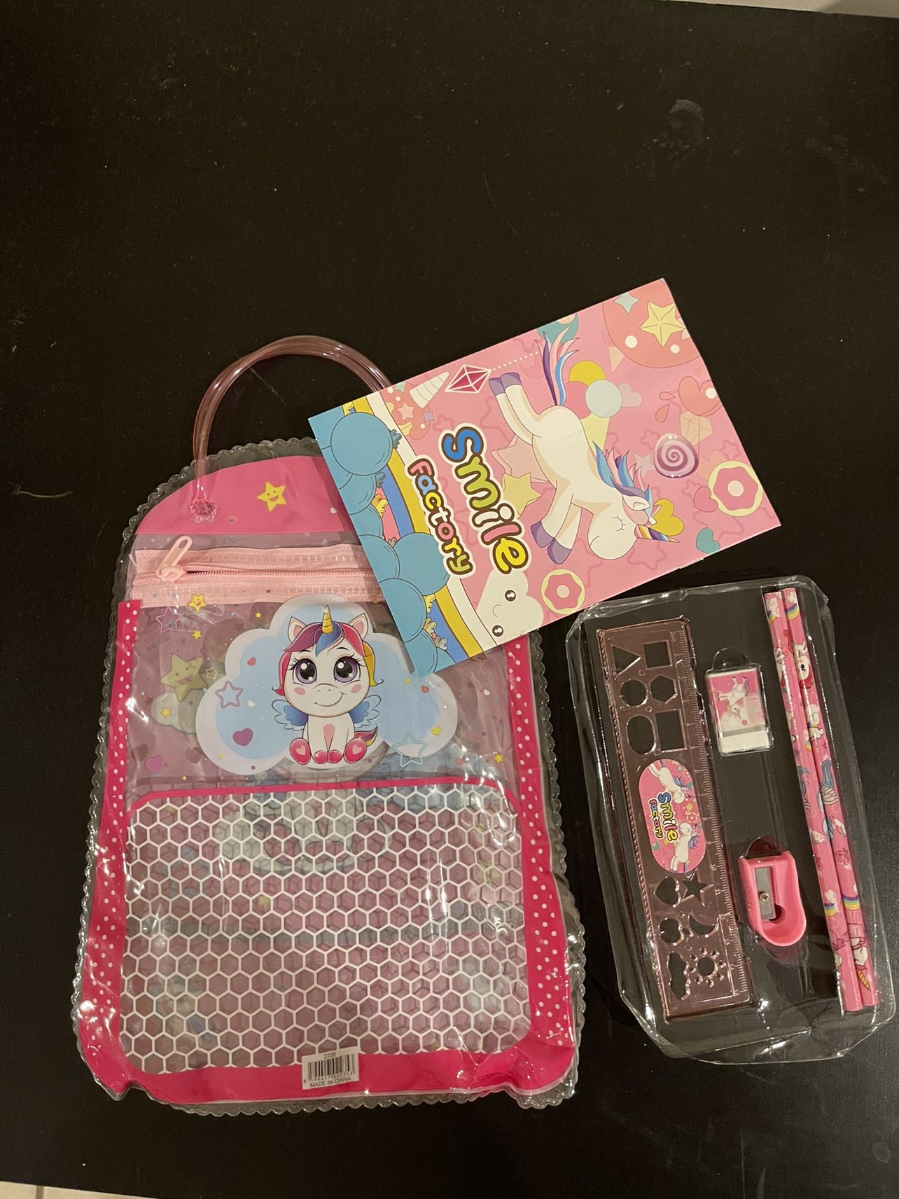 🦄✨ Unicorn Stationery Set – Brand New 🌈Christmas gift