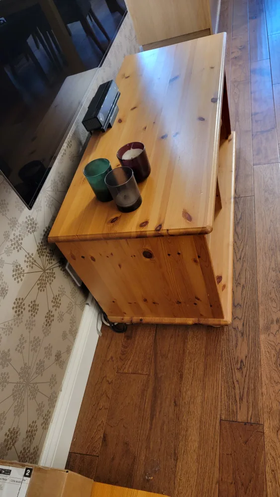 SOLID WOOD TV CONSOL image indicator(3)