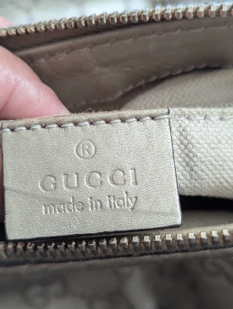 Authentic Gucci GG Monogram Metallic Gold Leather Handbag image indicator(3)