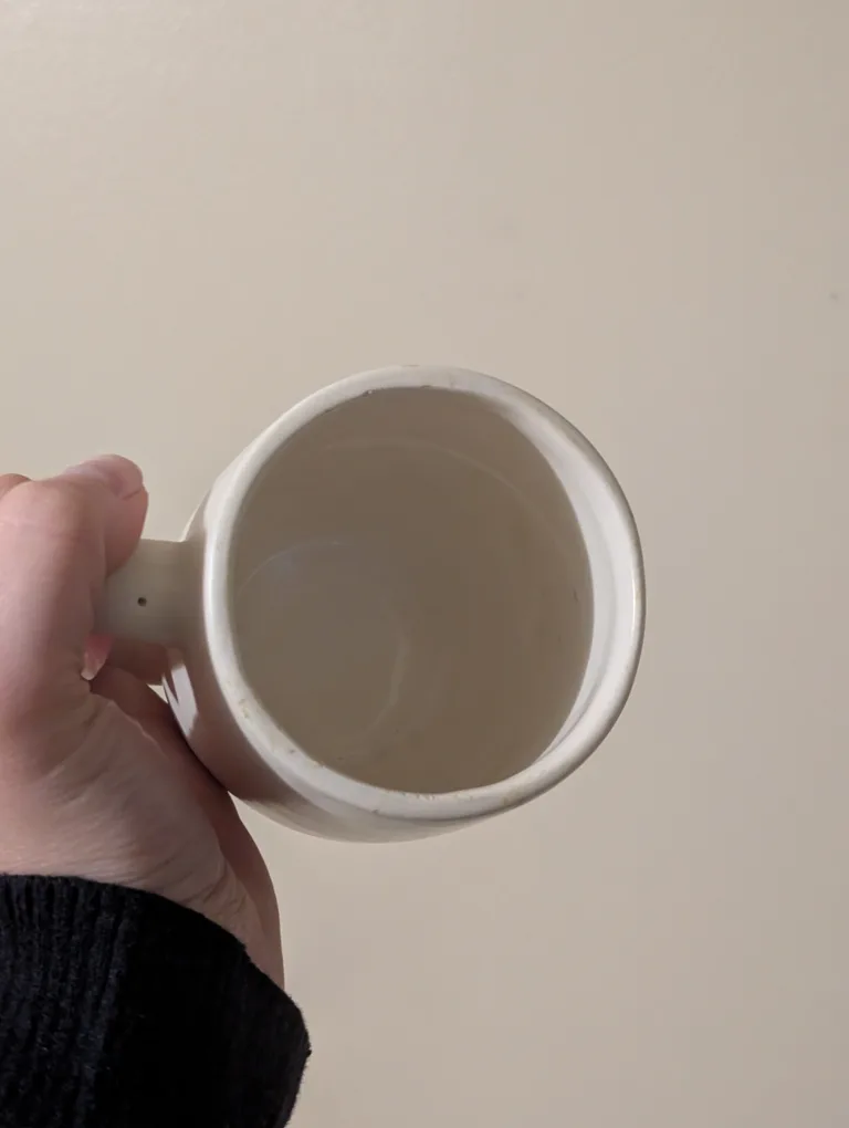 Vintage CMG England Pedestal Mug image indicator(4)