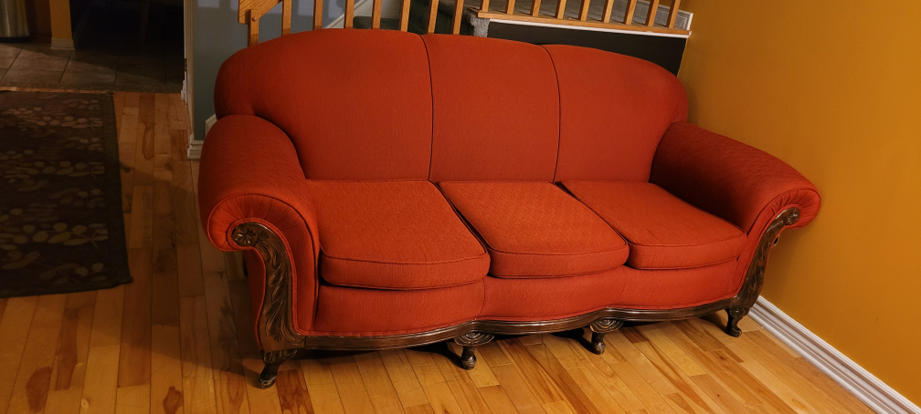 Vintage Red Three-Seater Sofa - photo 2