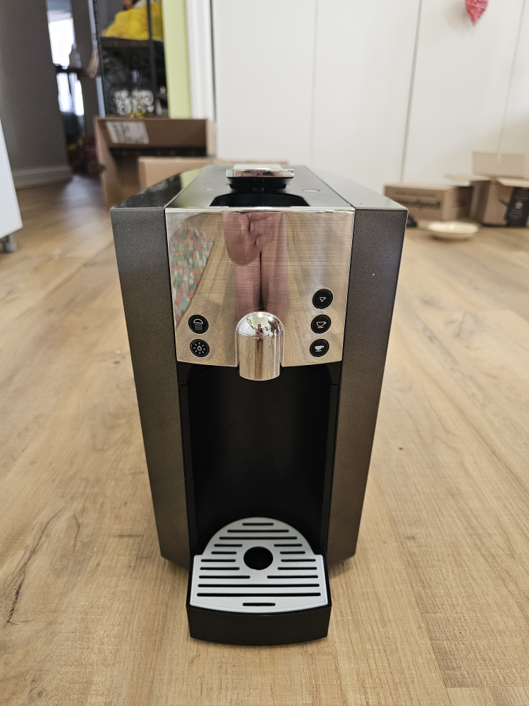 Verismo by Nestle Coffee Maker