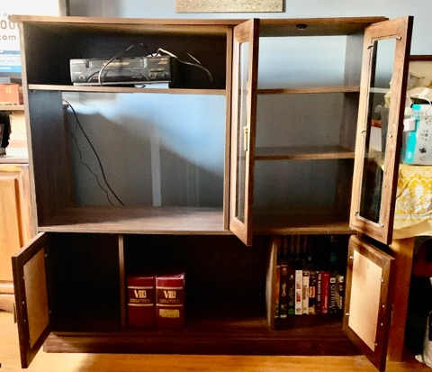 Entertainment Unit - photo 2