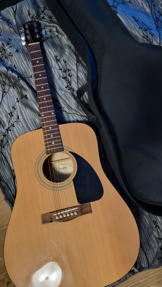 Fender FA-100 Acoustic Guitar with Gig Bag