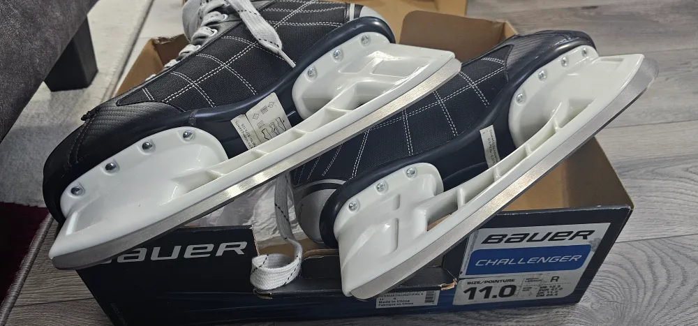 Bauer Challenger Ice Hockey Skates - Size 11.0 image indicator(5)