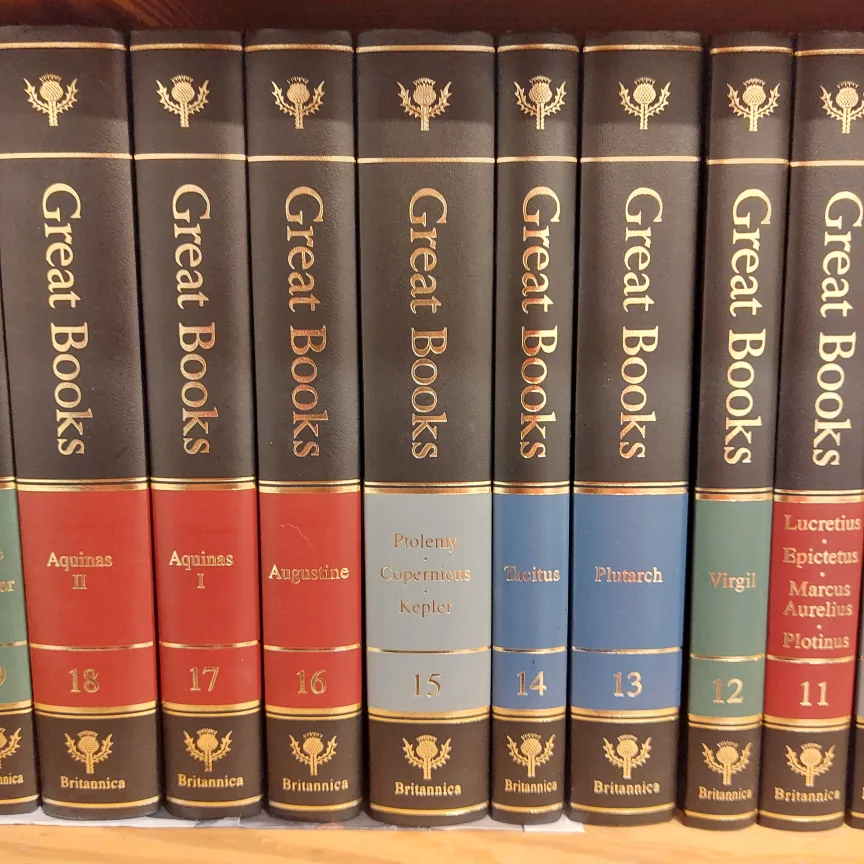 Last Call ! Britannica Great Books Encyclopaedia Set image indicator(3)