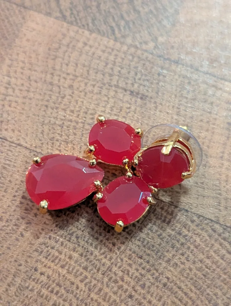 Adore Jewellery Set: Red Drop Earrings & Black Crystal Necklace image indicator(7)