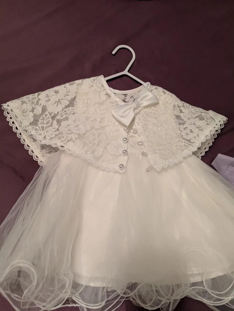 Baby Girl's Christening Outfit: Dress, Bolero & Shoes image indicator(4)