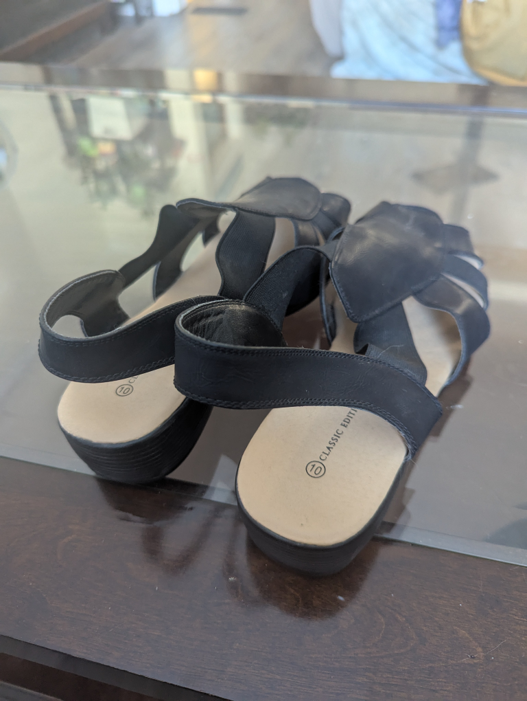Women's Classic Edit Black Sandals Size 10 - photo 2