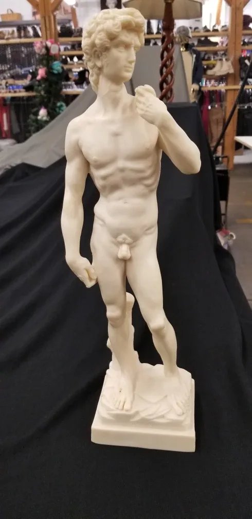 statues , Roman style,  man and woman,  1960s image indicator(2)