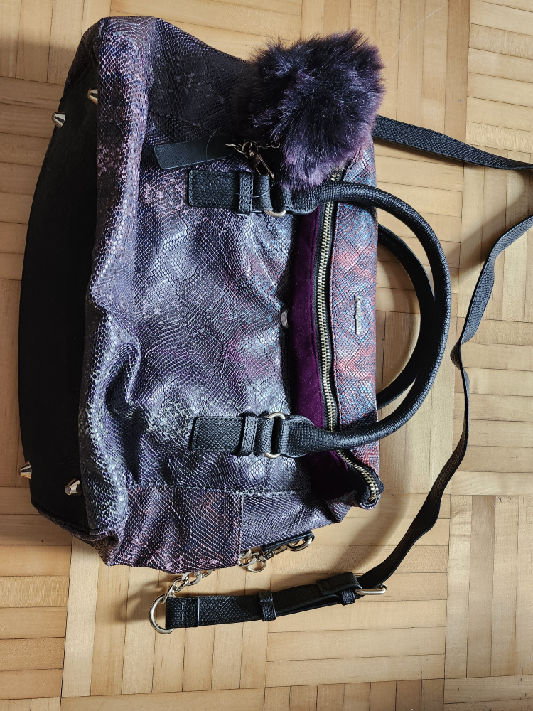 Gorgeous Snakeskin-Patterned Desigual Handbag