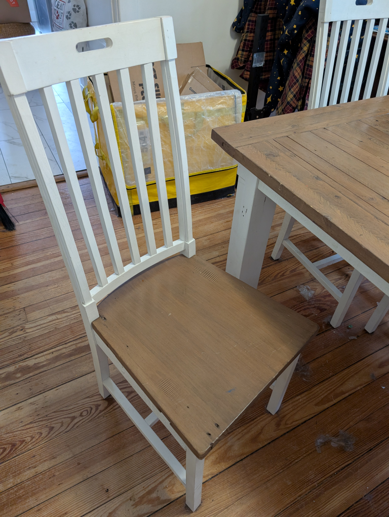 Farmhouse Dining Table and 6 Chairs - photo 3