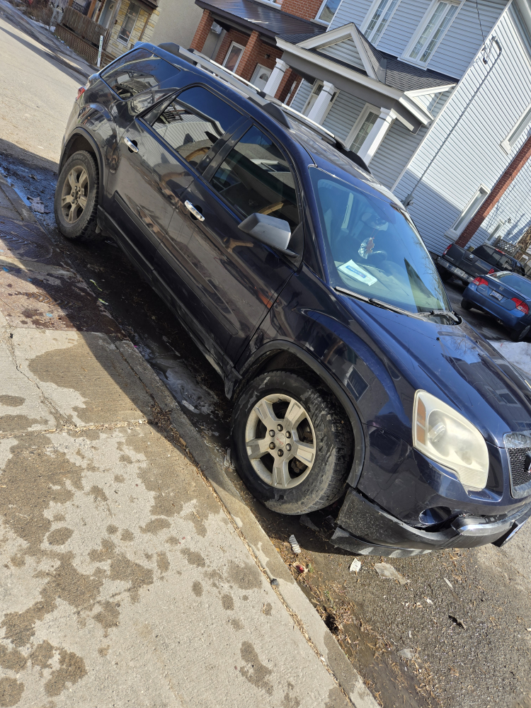 GMC Acadia 2011 - photo 5