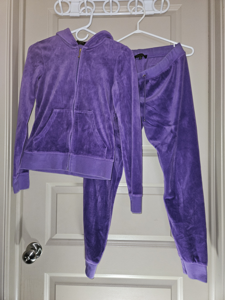Juicy Couture Girls Velour Tracksuit Purple Size Small - photo 2