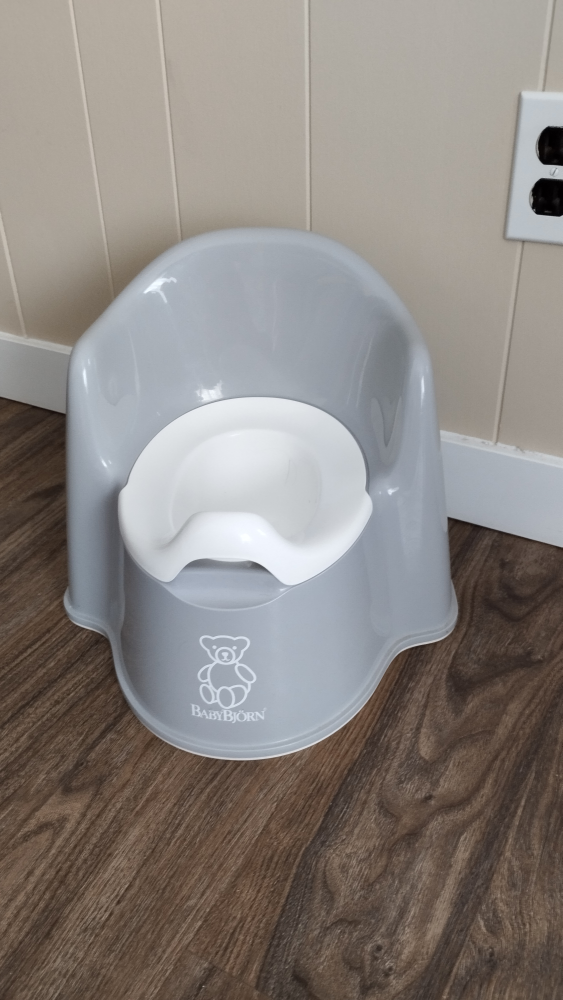 BabyBjorn Potty Chair - Grey