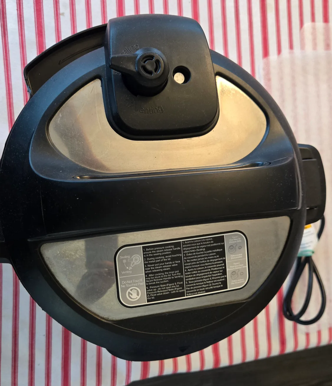 Instant Pot Duo 6-Quart Electric Pressure Cooker image indicator(2)
