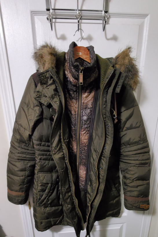 KHUJO Women's Olive Green Puffer Jacket with Faux Fur Hood [XL] - photo 2