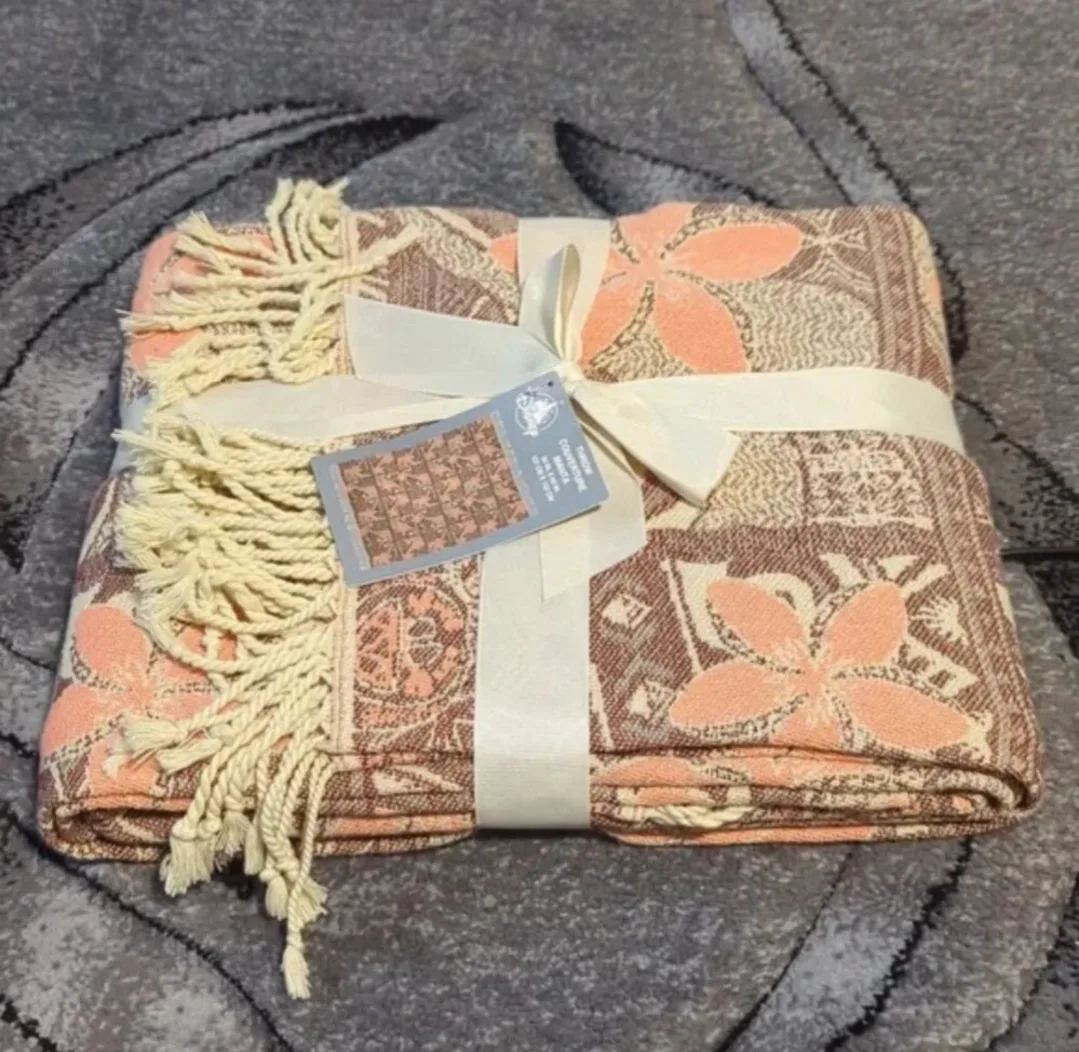 Disney Parks Moana Throw Blanket brand new image indicator(4)