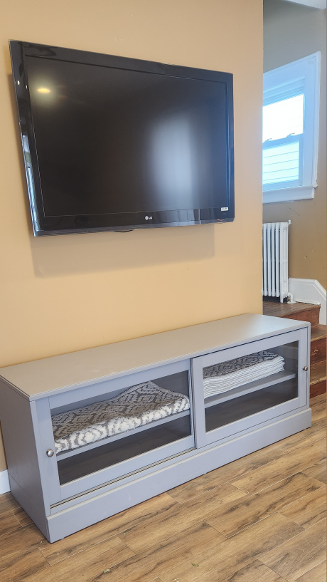 LG TV & Grey Media Console