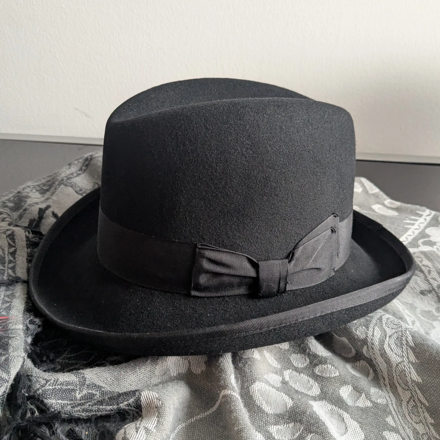 100% Wool Black Fedora Homburg Hat with removable Feather image indicator(2)