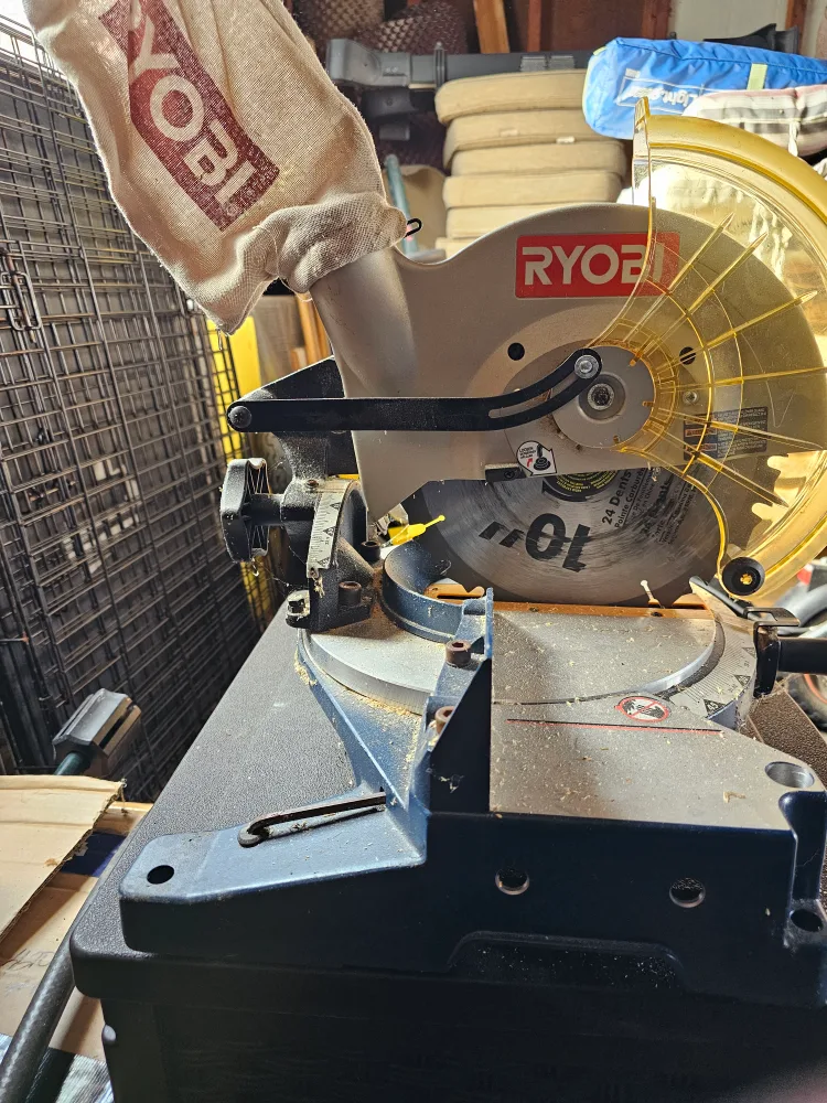 Ryobi Chop Saw image indicator(3)