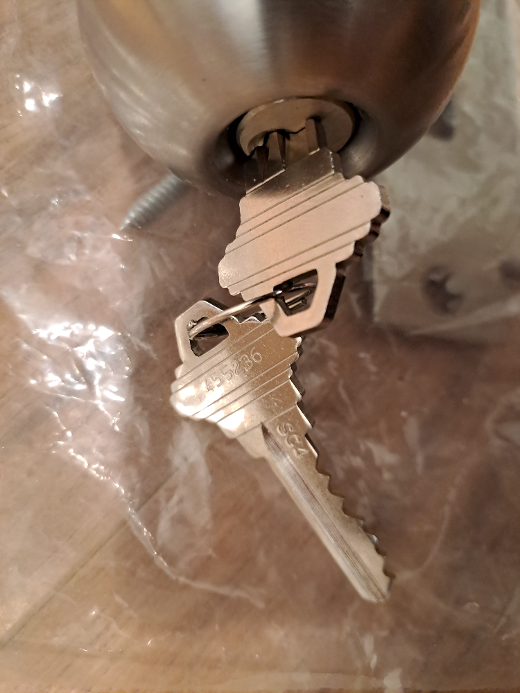 Main Door Knob Set with Keys - photo 4
