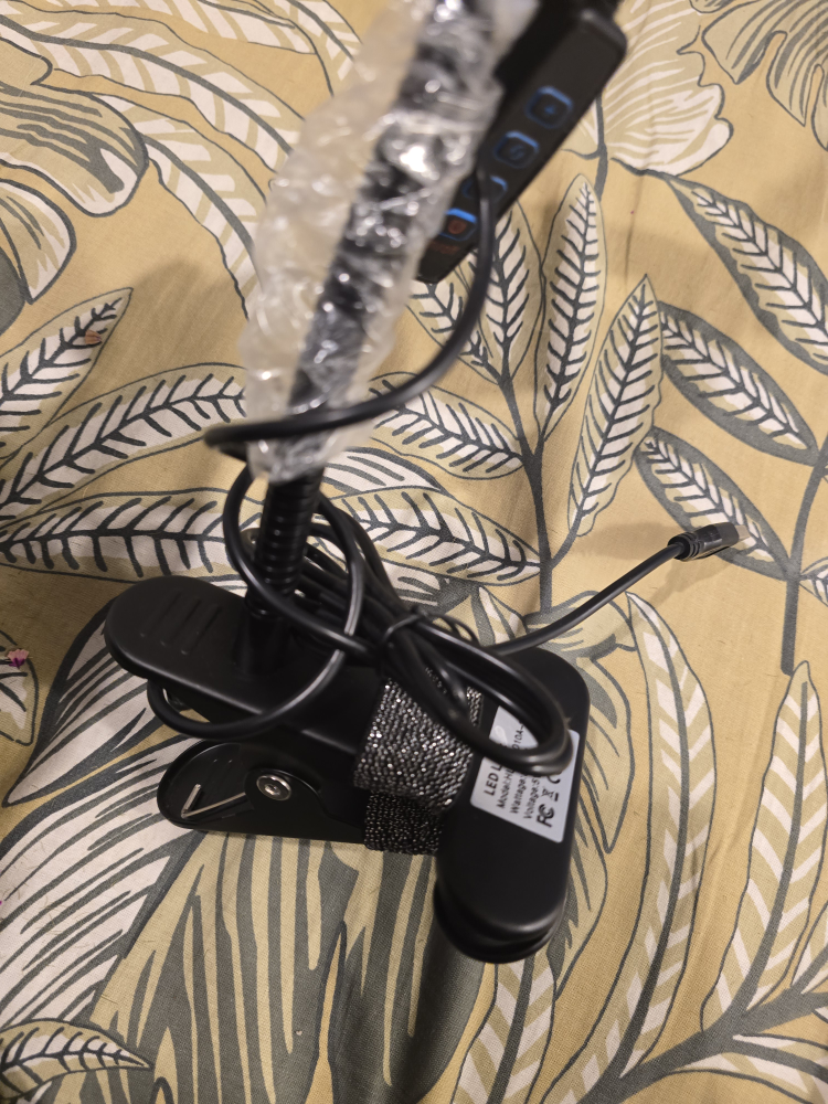 Clip-on LED Ring Light with Gooseneck - photo 3