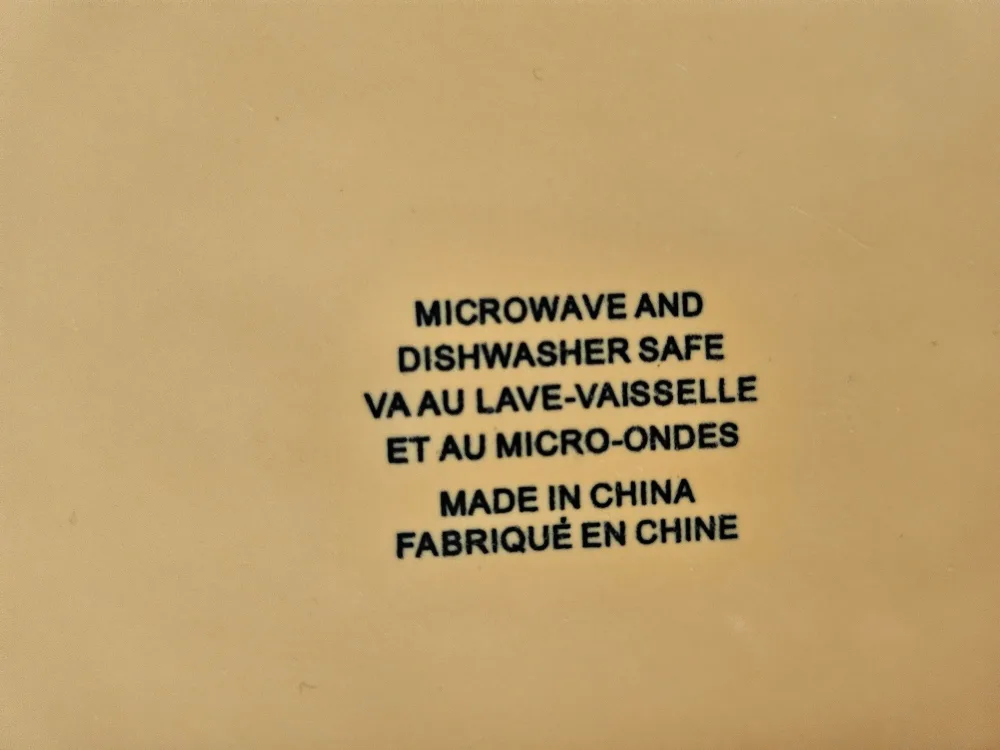 Vintage Set of 3 Ceramic Baking Dishes image indicator(5)